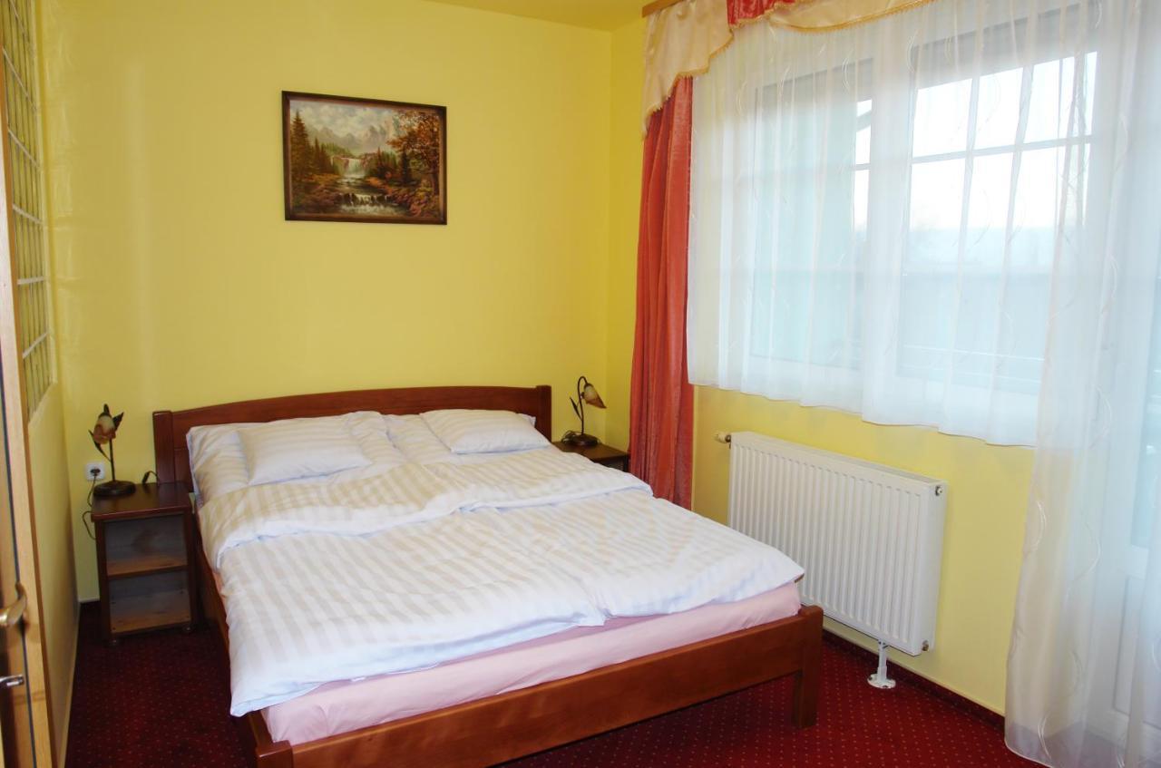 Holdlux Apartmanok Sárvár Exterior foto