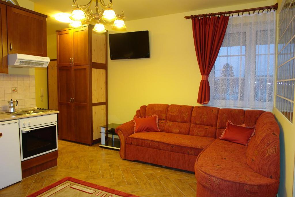 Holdlux Apartmanok Sárvár Zimmer foto